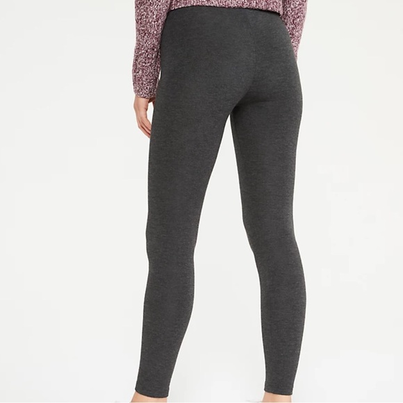 NWT Lou & Grey Cozy Flip side Leggings in Charcoal - Picture 10 of 10